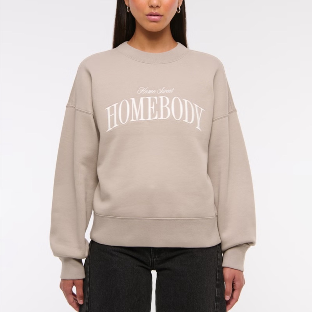 Abercrombie & Fitch Tan Homebody Sweatshirt
